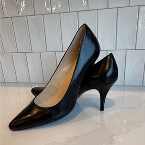 Calvin Klein Black Patent Leather Heels with Sleek Pointed Toe